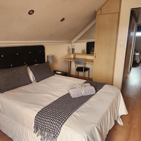 Hillton Manor Guest House Richards Bay Bagian luar foto