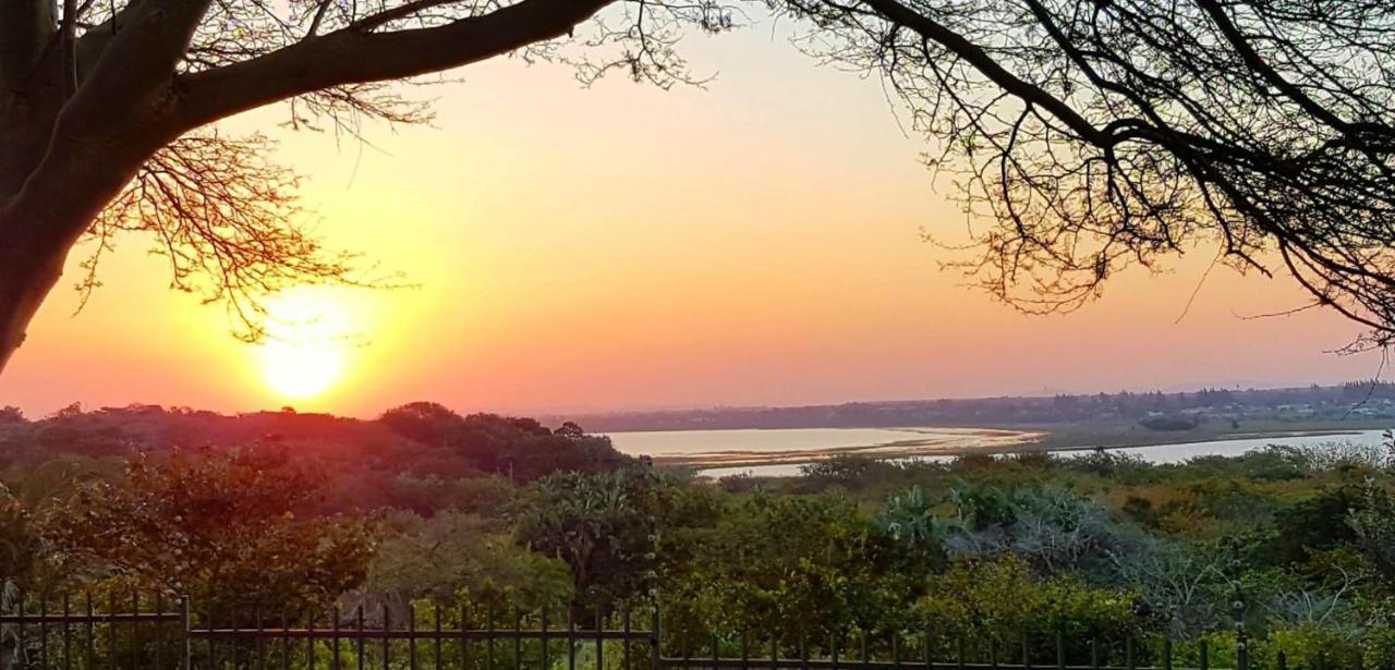 Hillton Manor Guest House Richards Bay Bagian luar foto