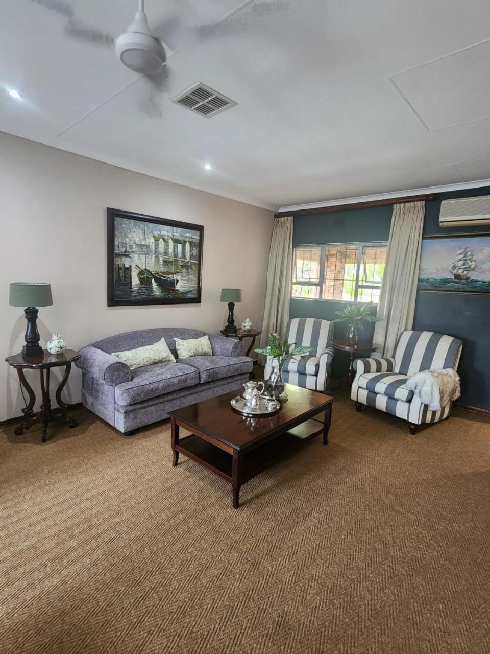 Hillton Manor Guest House Richards Bay Bagian luar foto