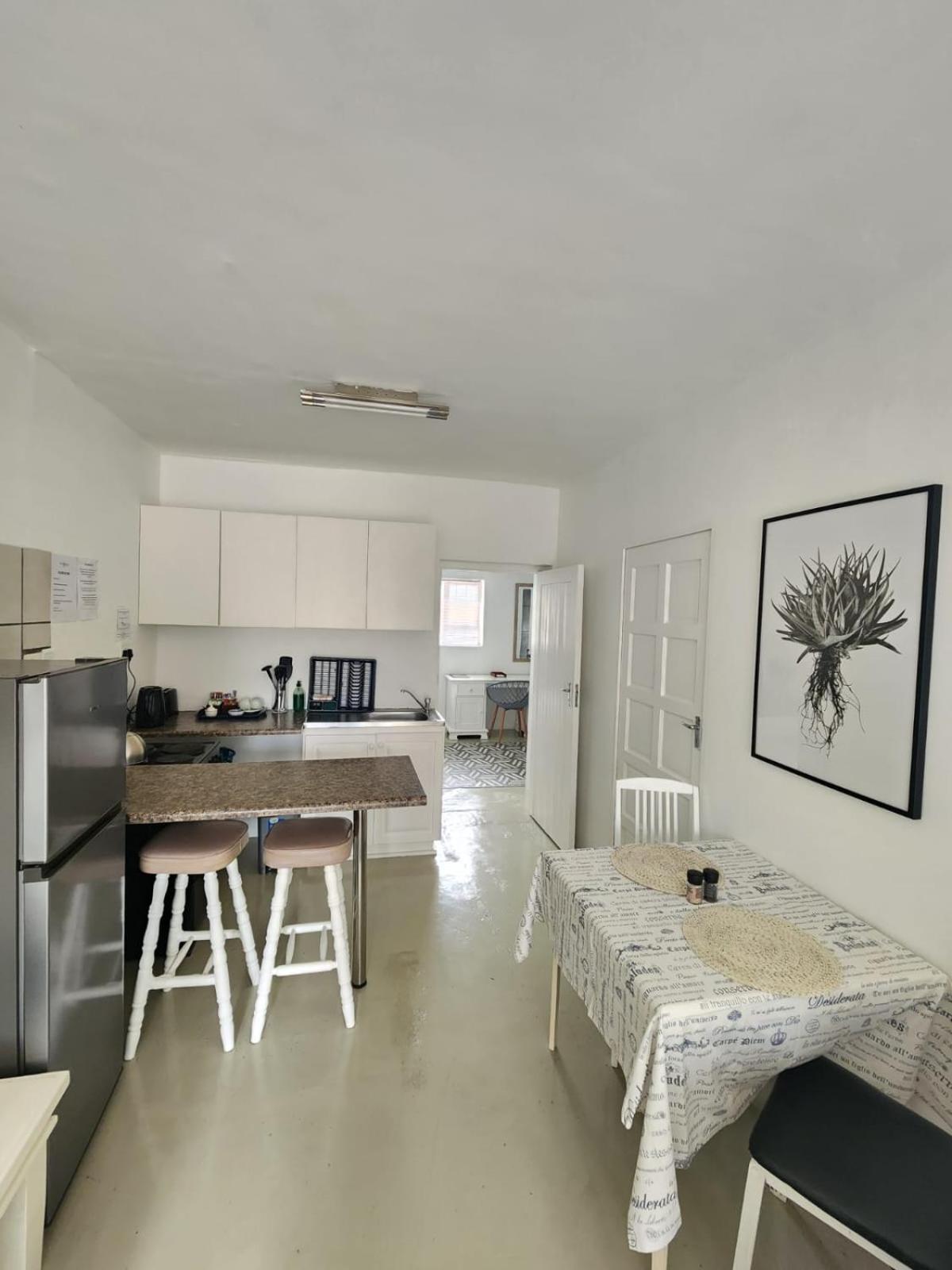 Hillton Manor Guest House Richards Bay Bagian luar foto