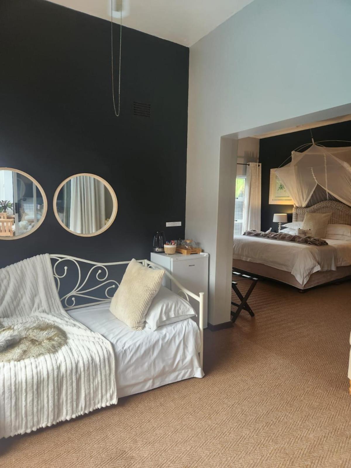 Hillton Manor Guest House Richards Bay Bagian luar foto