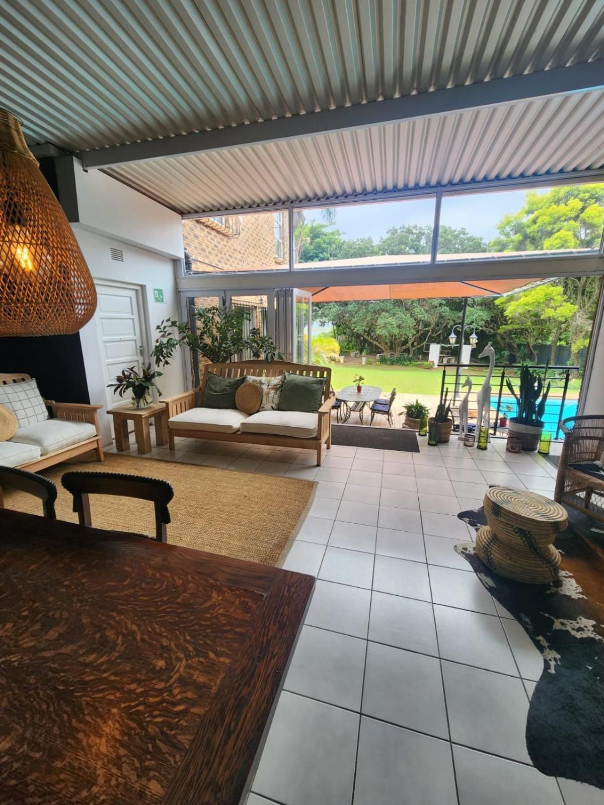Hillton Manor Guest House Richards Bay Bagian luar foto