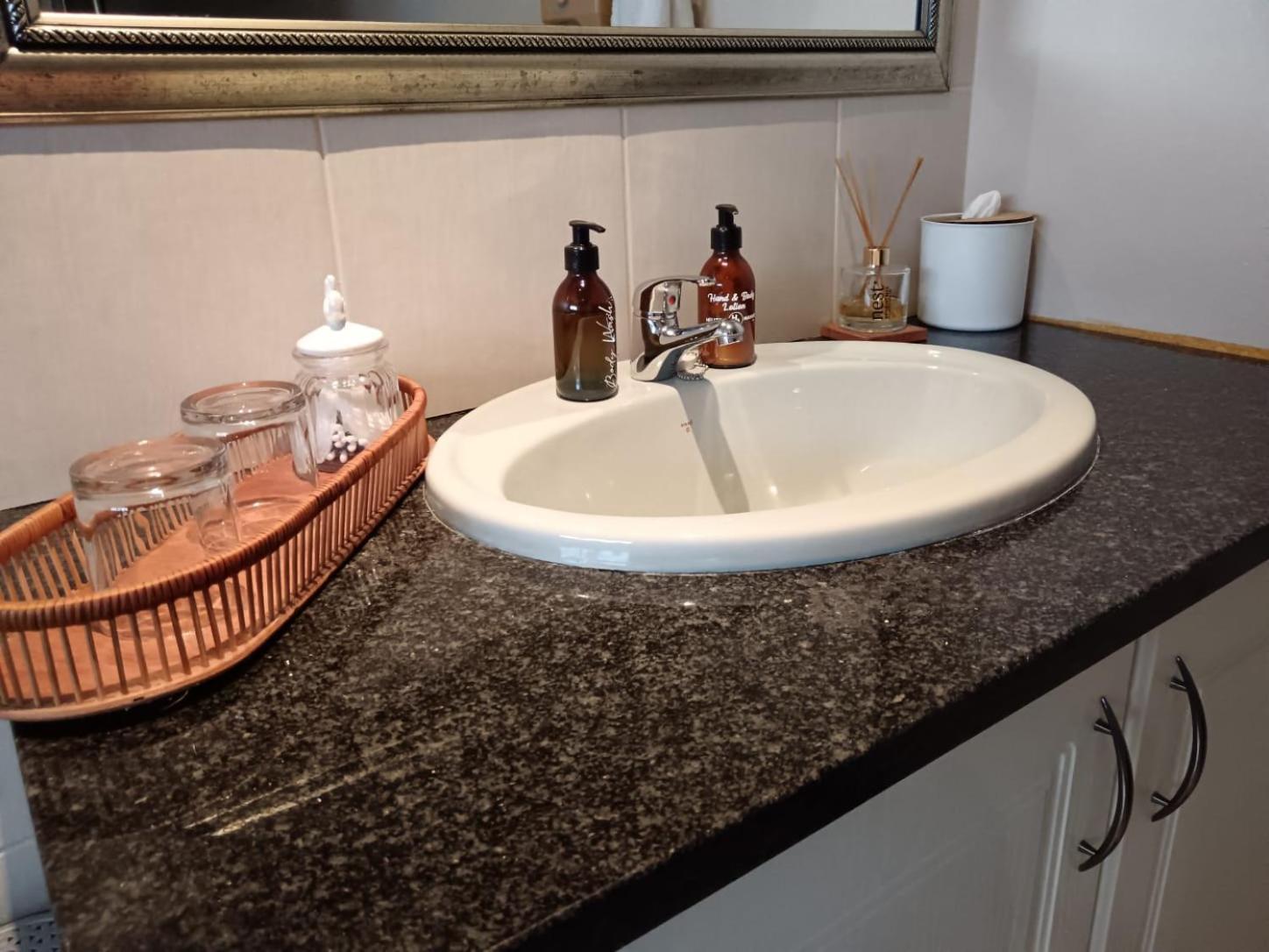 Hillton Manor Guest House Richards Bay Bagian luar foto